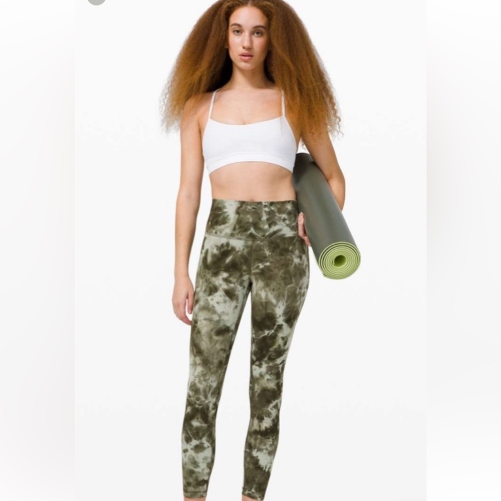 Lululemon Athletica White Top and Green Tie-Dye Leggings